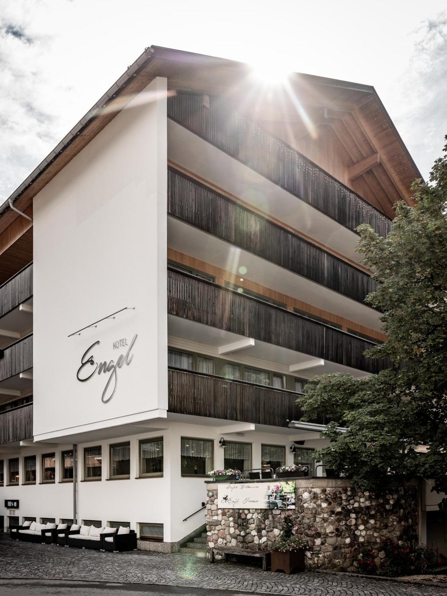 Hotel Engel Mellau Ngoại thất bức ảnh